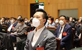 上海市政协委员葛群：打造以新型储能为代表的绿色低碳产业新支柱
