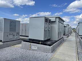 100MW/200MWh！创为科技助力国家电投东明储能示范项目成功并网