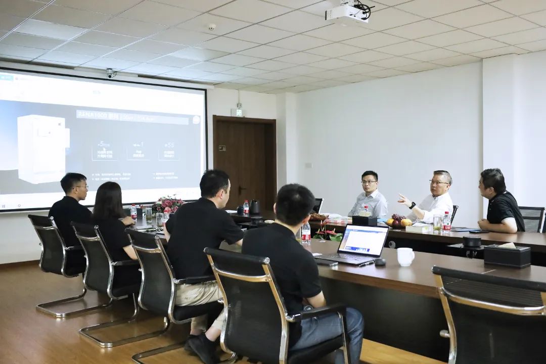 香港并丰集团到访纳通能源，共探马来西亚储能新机遇